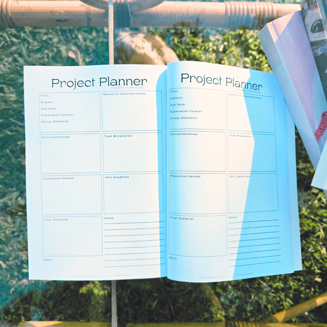 2027 STUDENT DAILY PLANNER A5